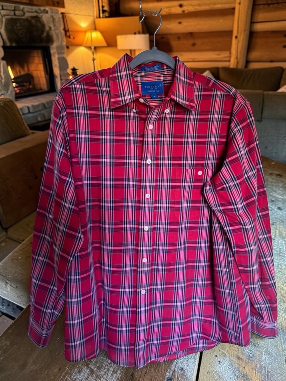 Towncraft Red Plaid Button Down Shirt Men’s Medium Wrinkle Free Classic Casual